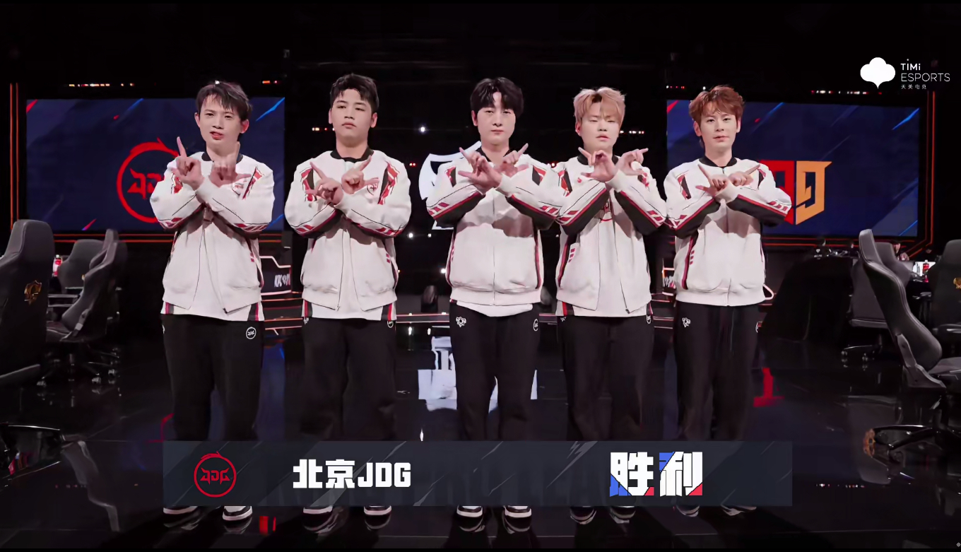 GEN翻盘JDG,Ming团战一打五八强赛3:1(东京) GEN翻盘JDG,Ming团战一打五八强赛3:1(东京)