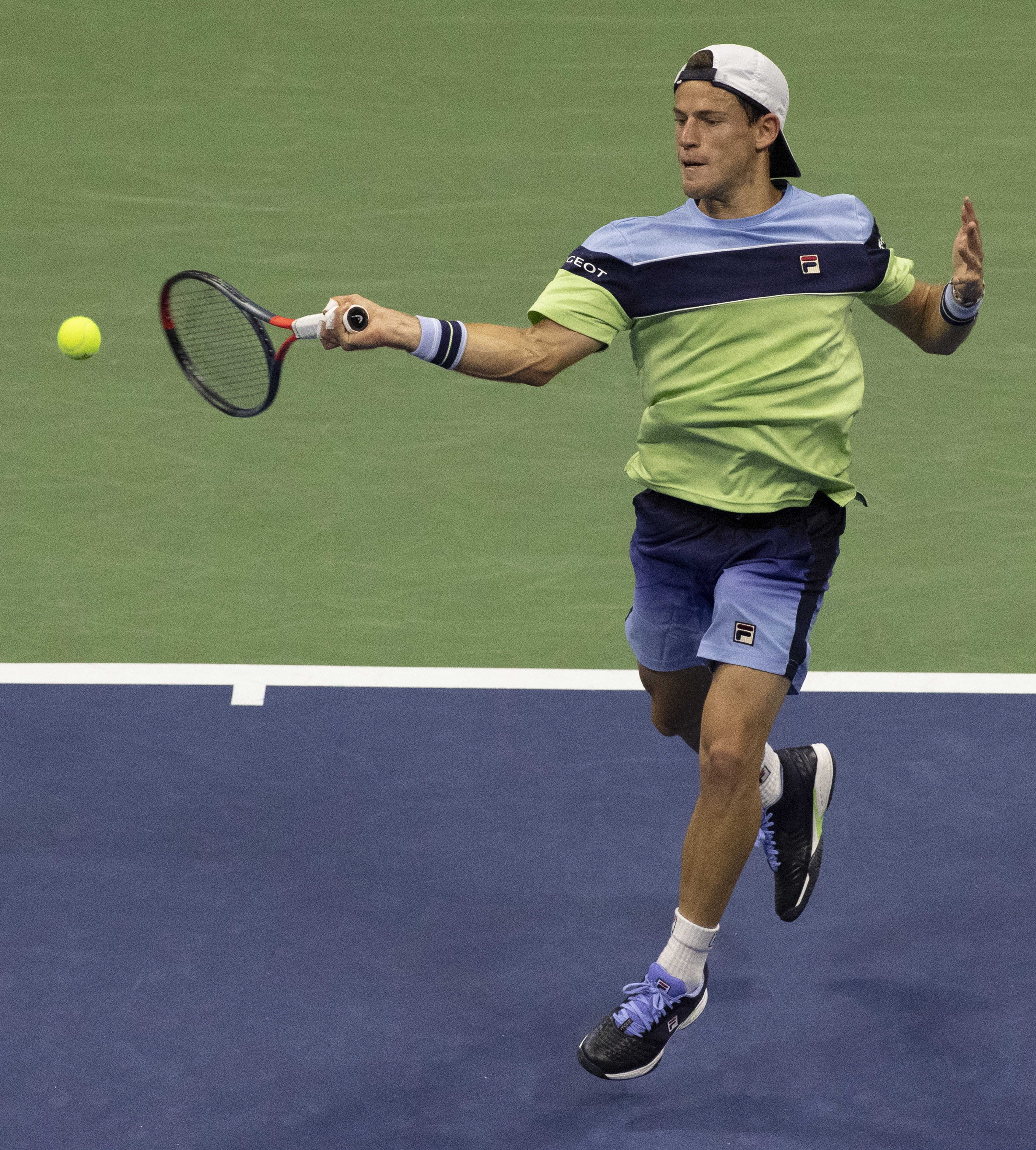 西班牙网球队爆冷世界网球队，纳达尔一己之力扛起全队的简单介绍