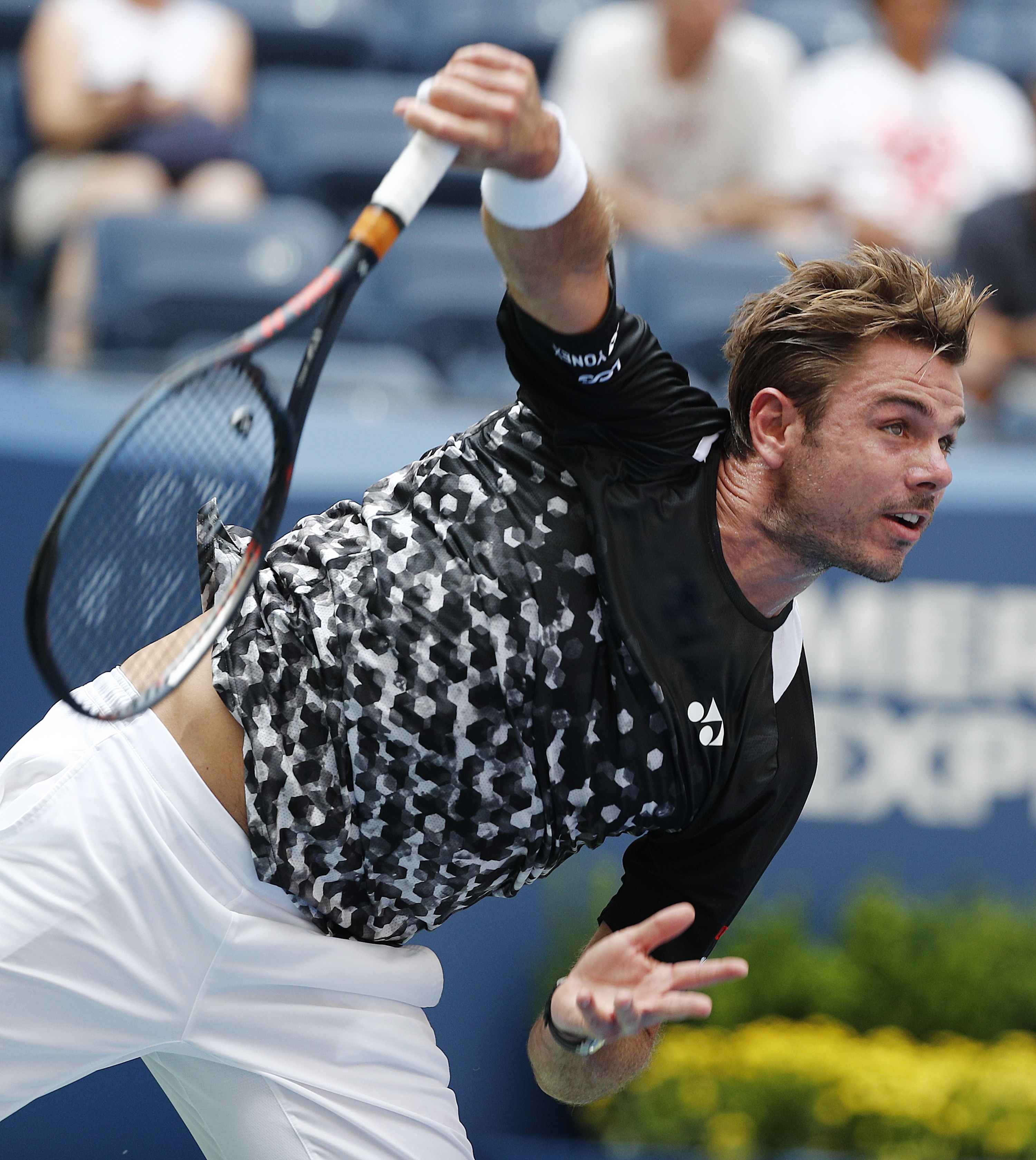 欧洲网球队横扫英国网球队,瓦林卡绝境逆转的简单介绍 欧洲网球队横扫英国网球队,瓦林卡绝境逆转的简单介绍