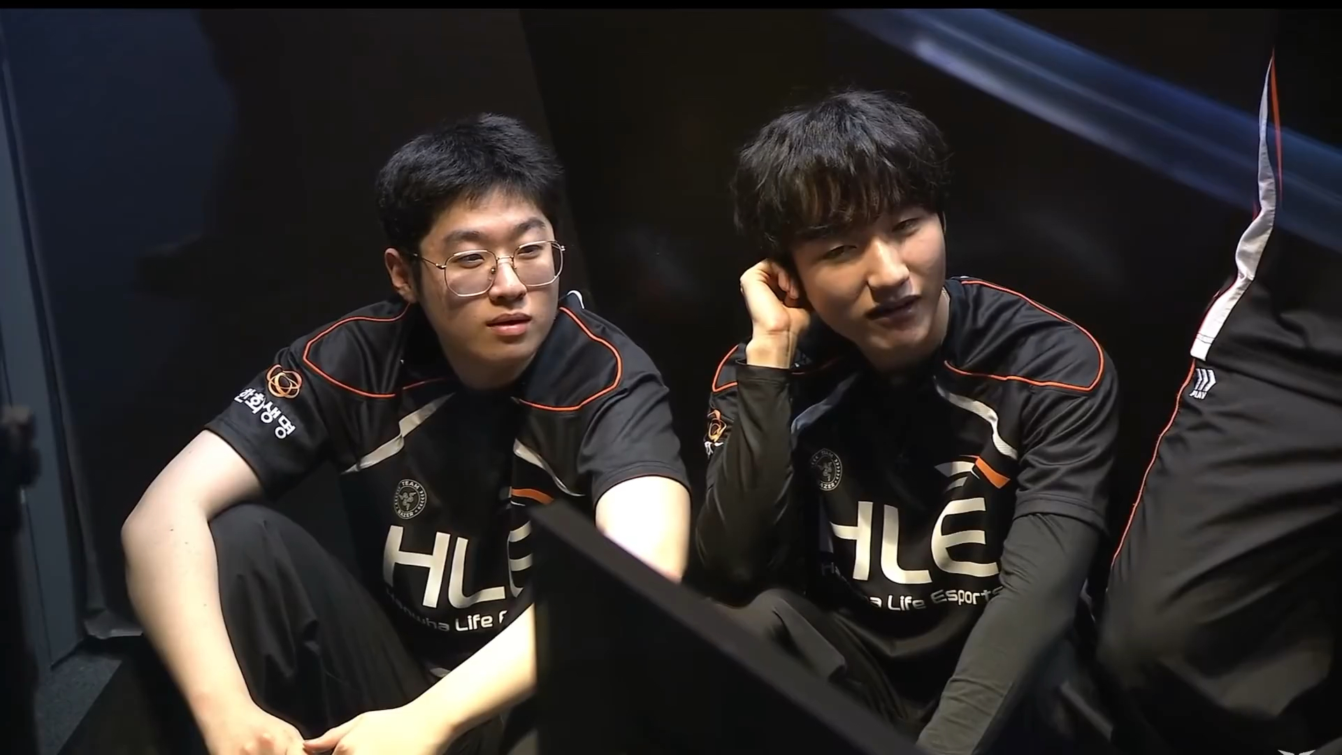 包含G2绝杀TSM，Peanut爆发神勇的词条